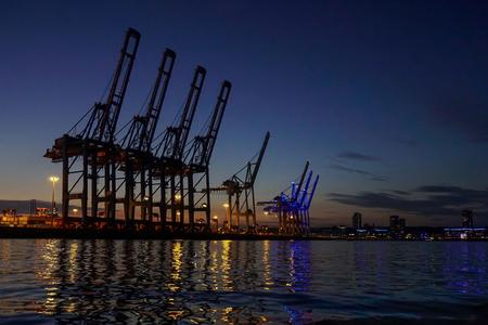 Hamburg Containerterminal Tollerort