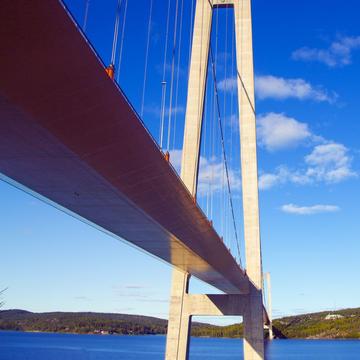 Högakustenbro, Sweden