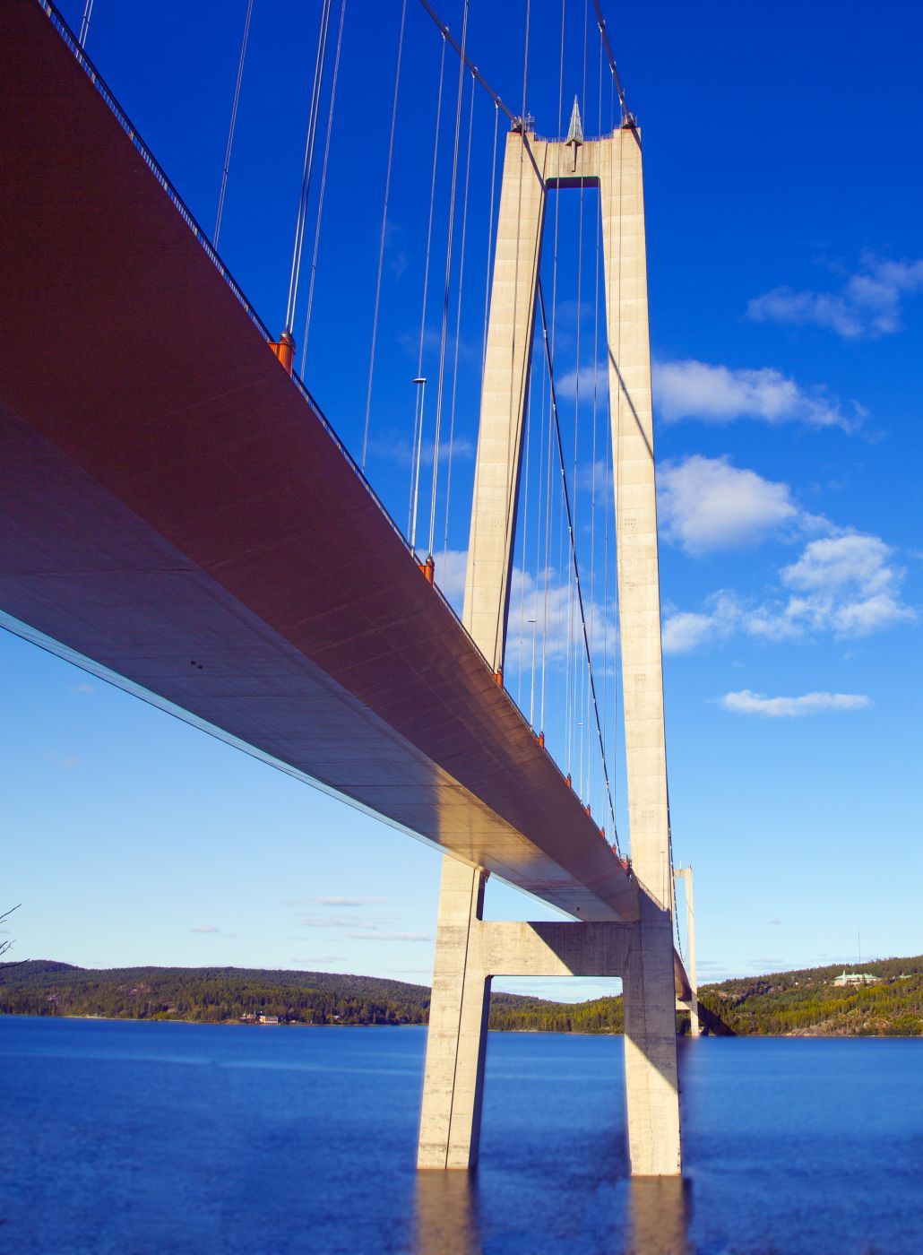 Högakustenbro, Sweden