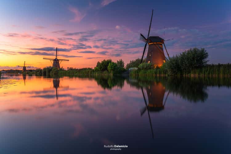 A different perspective on windmills, Kinderdijk