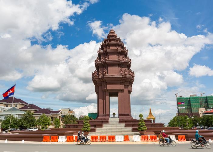 Independance Monument Phnom Penh