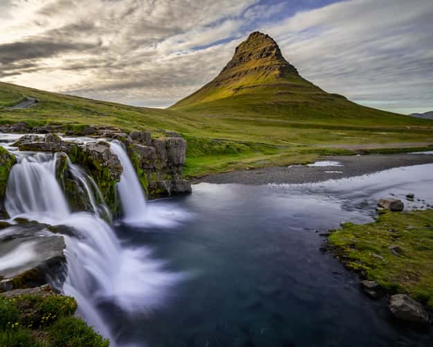 Kirkjufell Waterfall with Kirkjufell