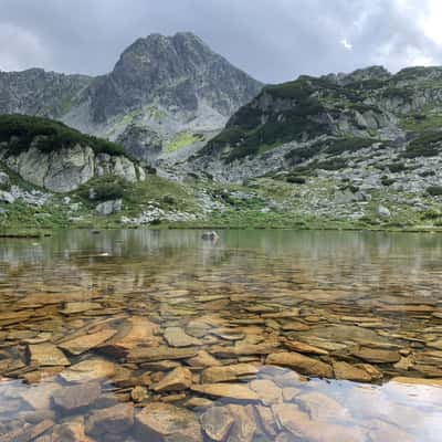 Lacul Pietrele, Romania