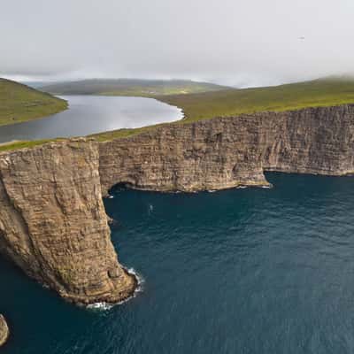 Lake Sørvágsvatn, Faroe Islands