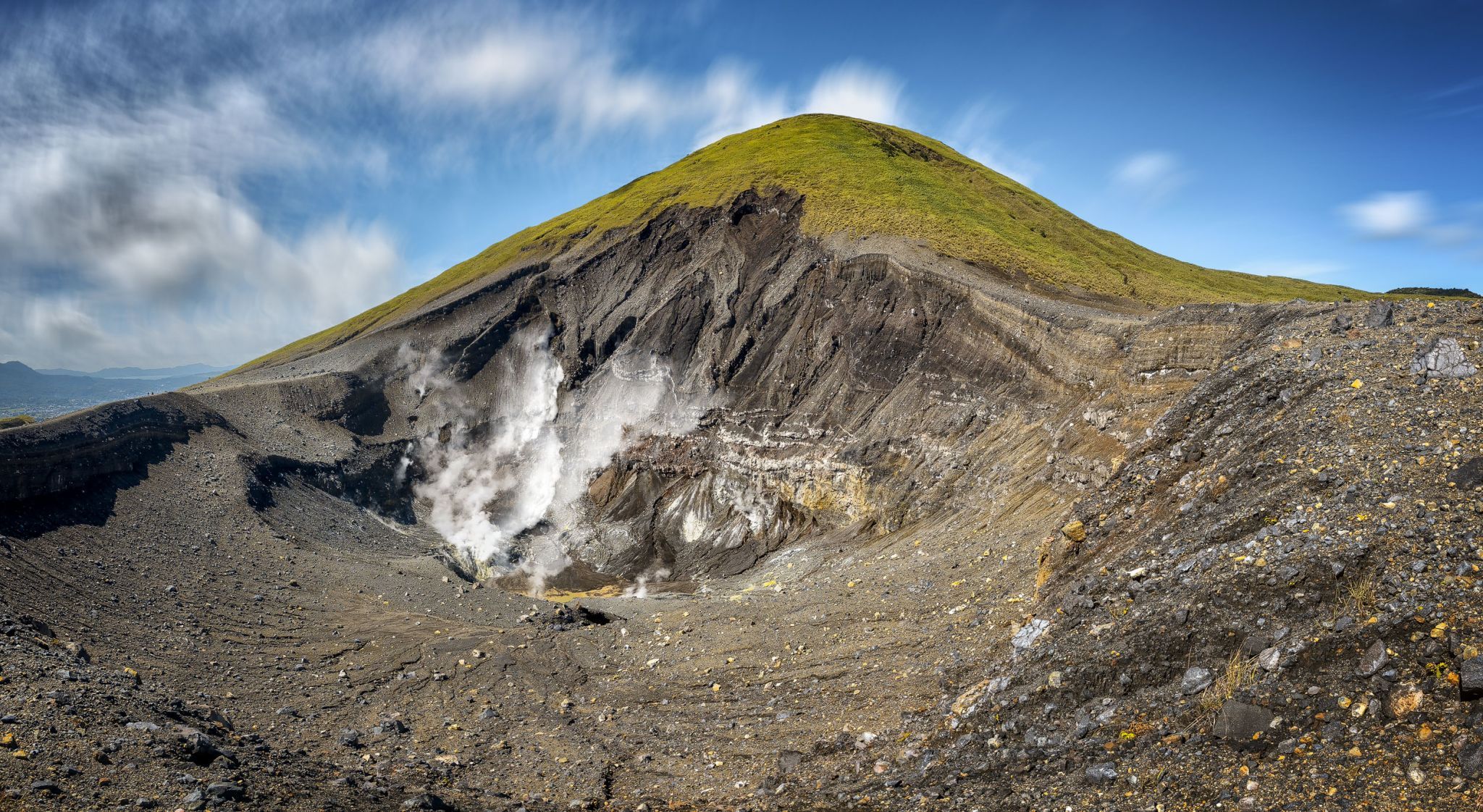 Lokon Empung, Indonesia