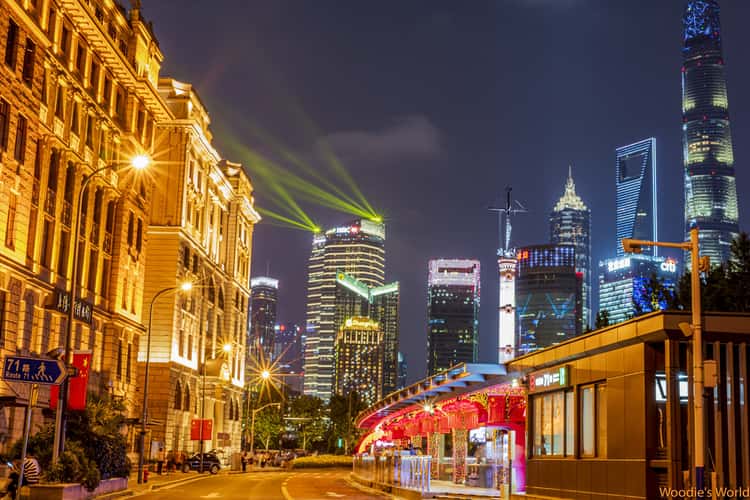 Night view of Shanghai Bunds
