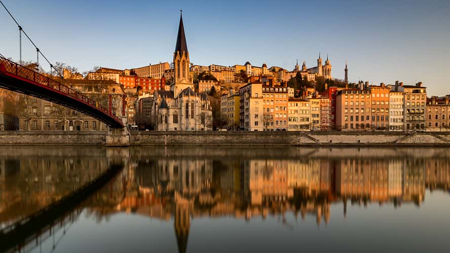 Footbridge and Eglise Saint-Georges, Lyon