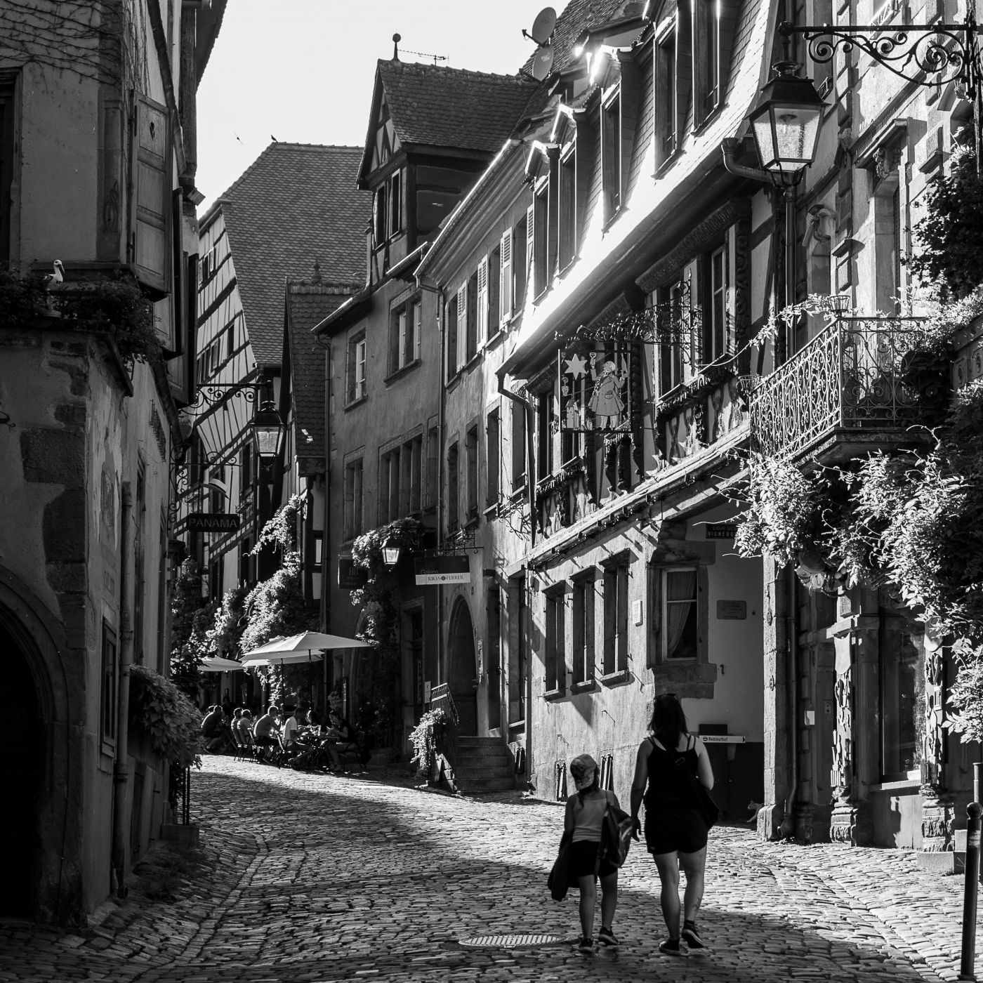 Riquewihr, Rue du Générale de Gaulle, France