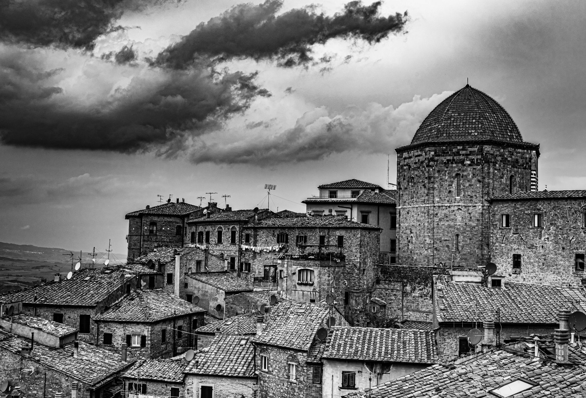 Storm is coming, Italy