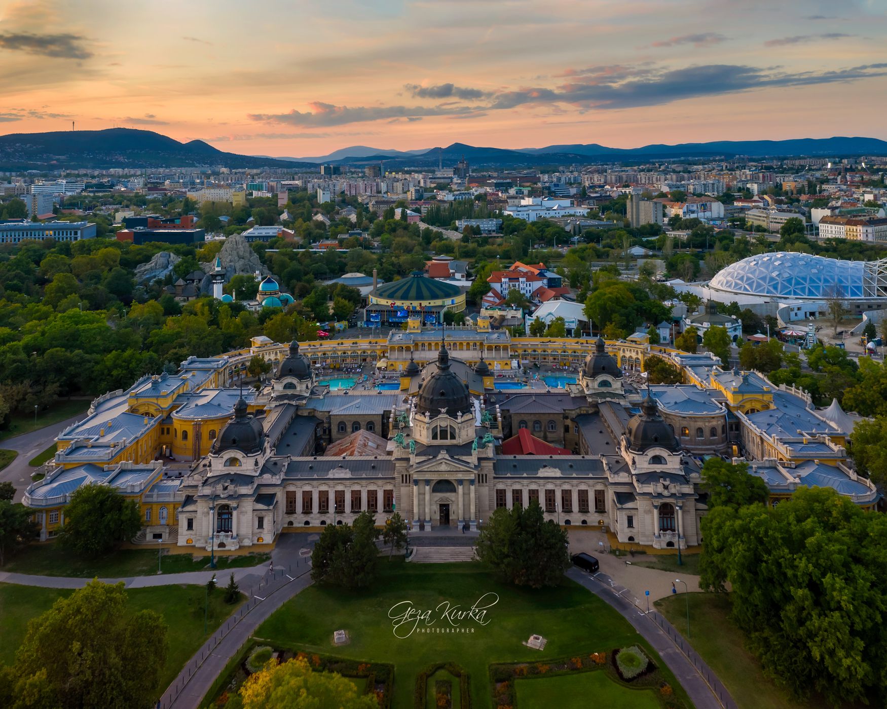 Szechenyi Thermal Bath, Budapest, Hungary