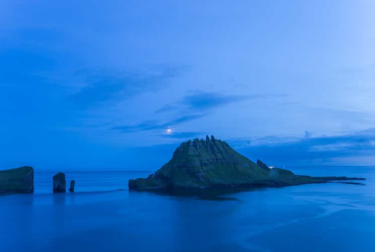 Tindholmur, Faroe Island