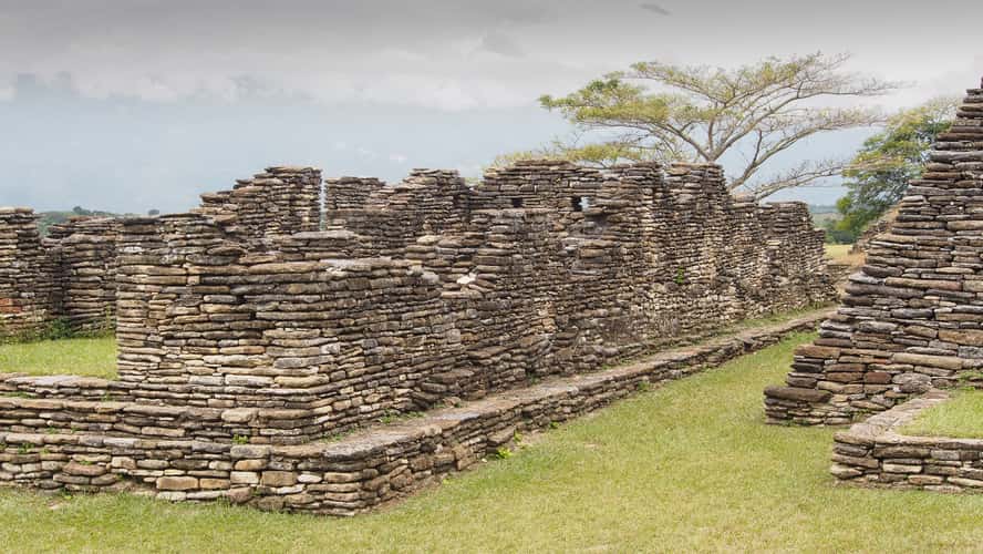 Toniná houses ruins