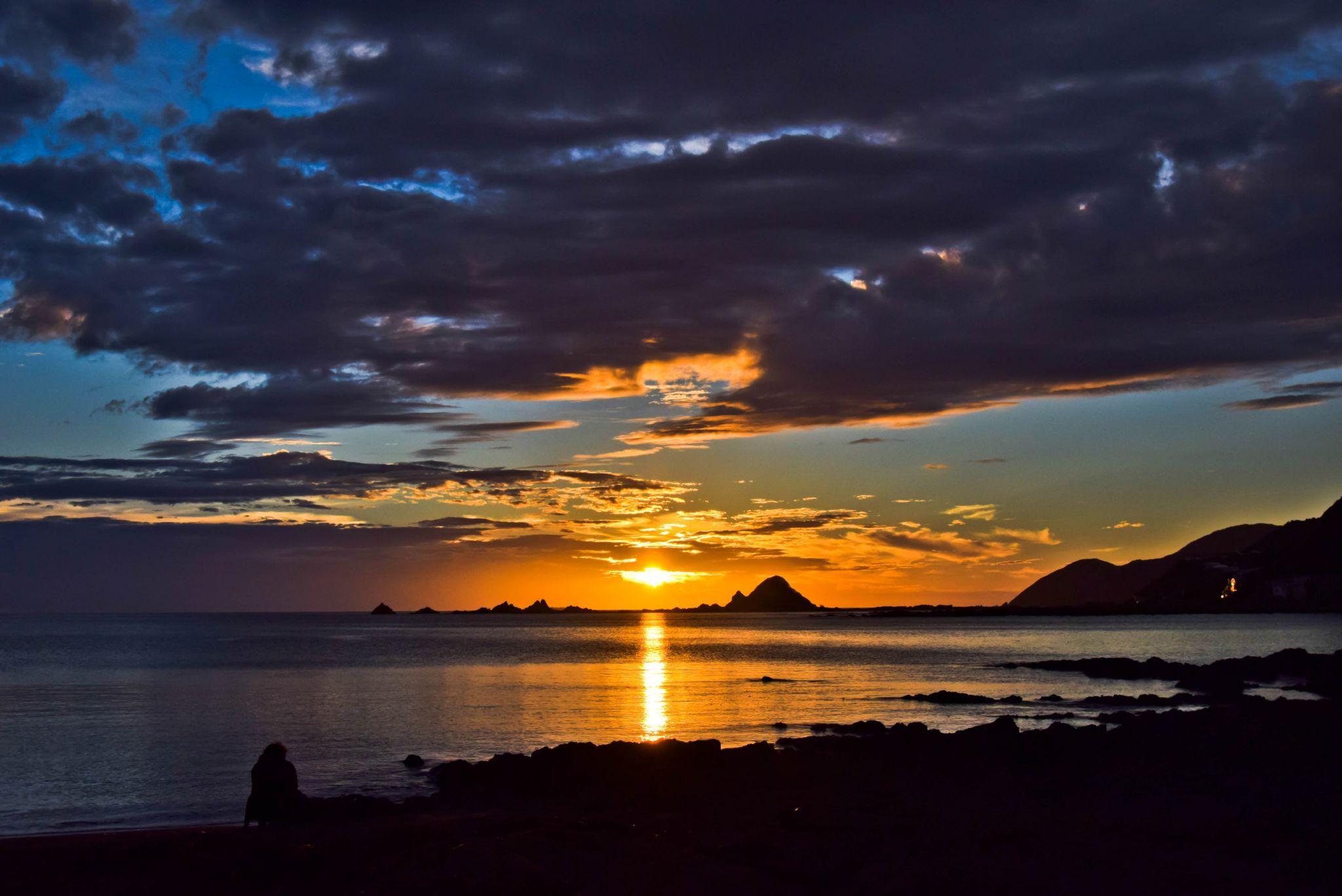 Sunset at Princess bay in Wellington, New Zealand