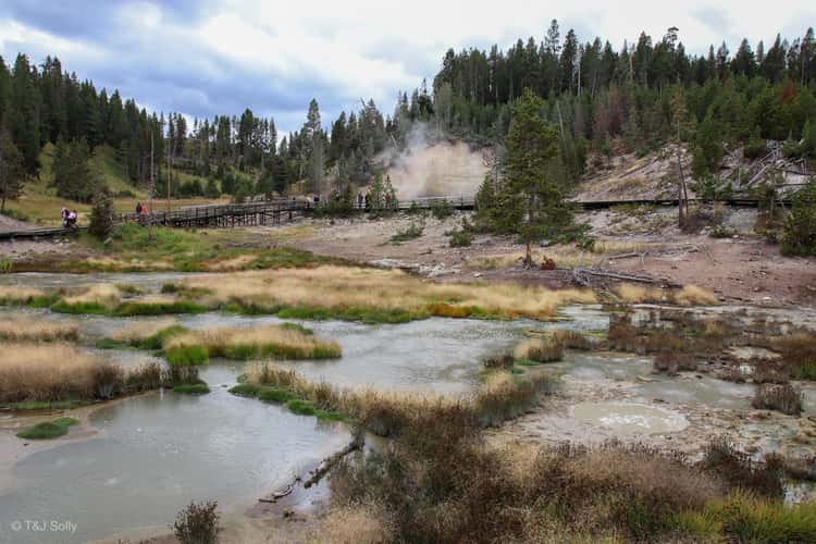 Sapphire Pool, Yellowstone National Park