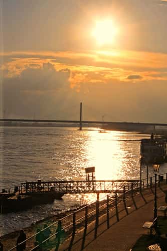 Rhine in Rees