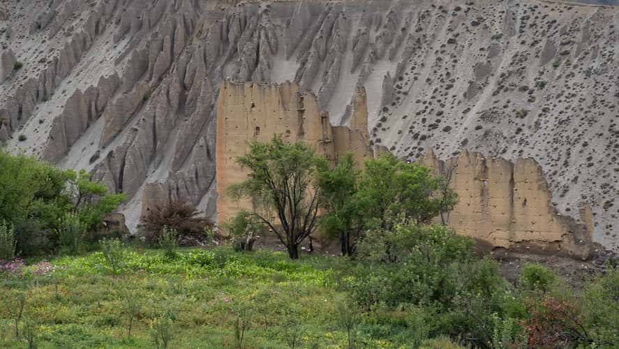 Ancient construction in Tangbe