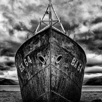 BA64 ship Wreck, Iceland