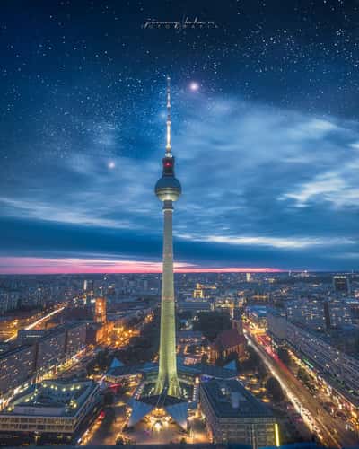 Berlin TV Tower, Park Inn Hotel