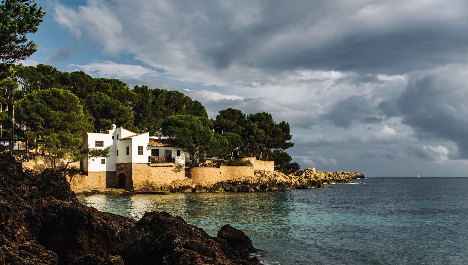 Cala Gat (playa), Spain