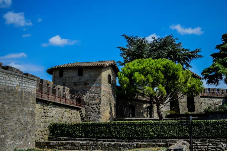 Carcassonne - Place Saint nazaire