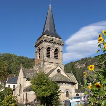 Chambon-sur-Lac (church), France