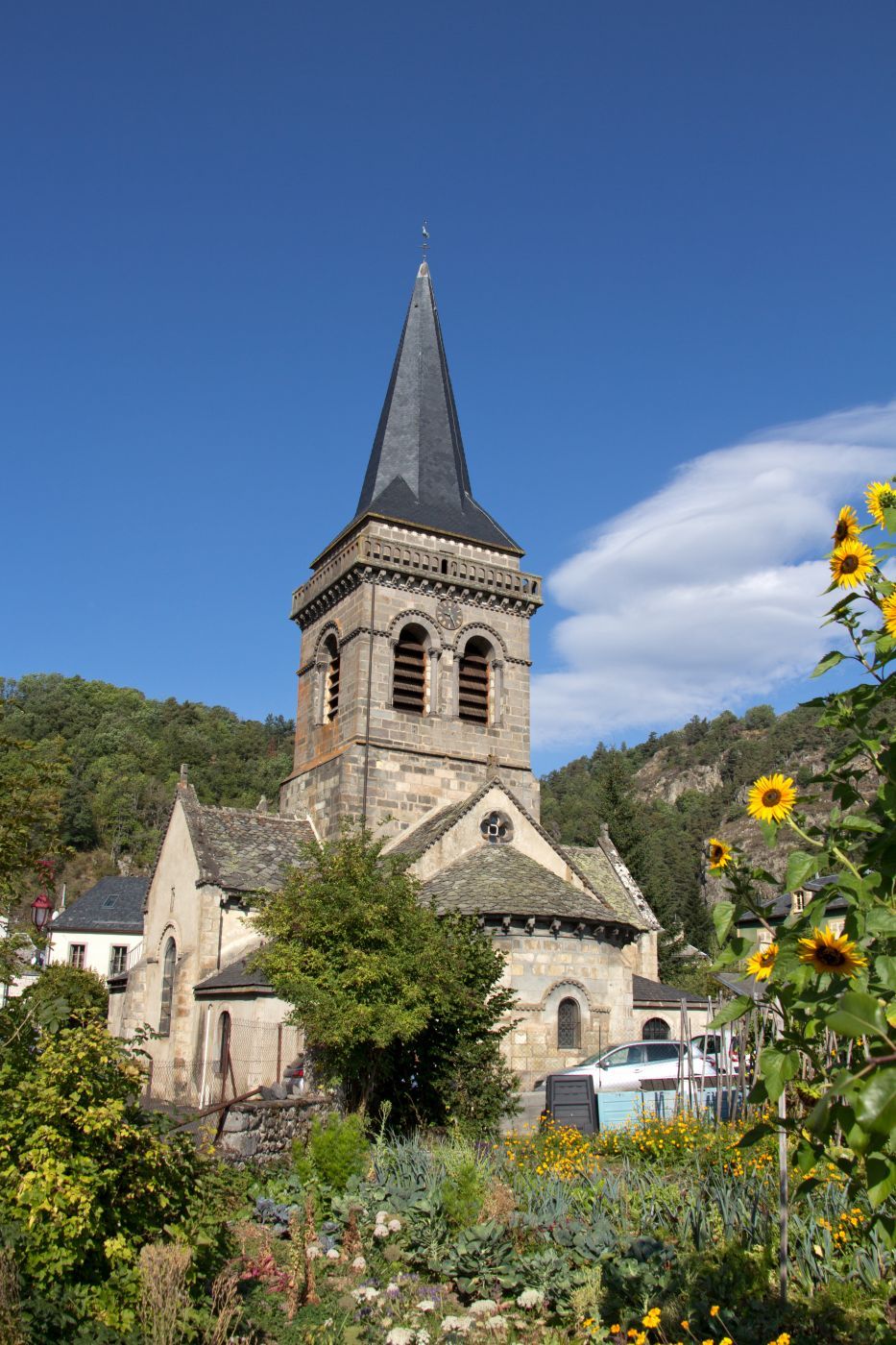 Chambon-sur-Lac (church), France