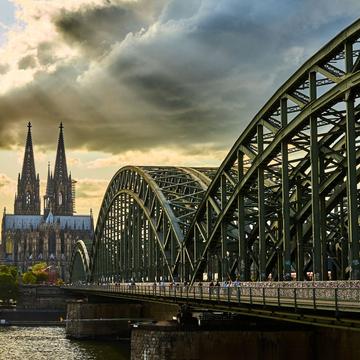 Cologne Cathedral & Hohenzollern Bridge, Germany