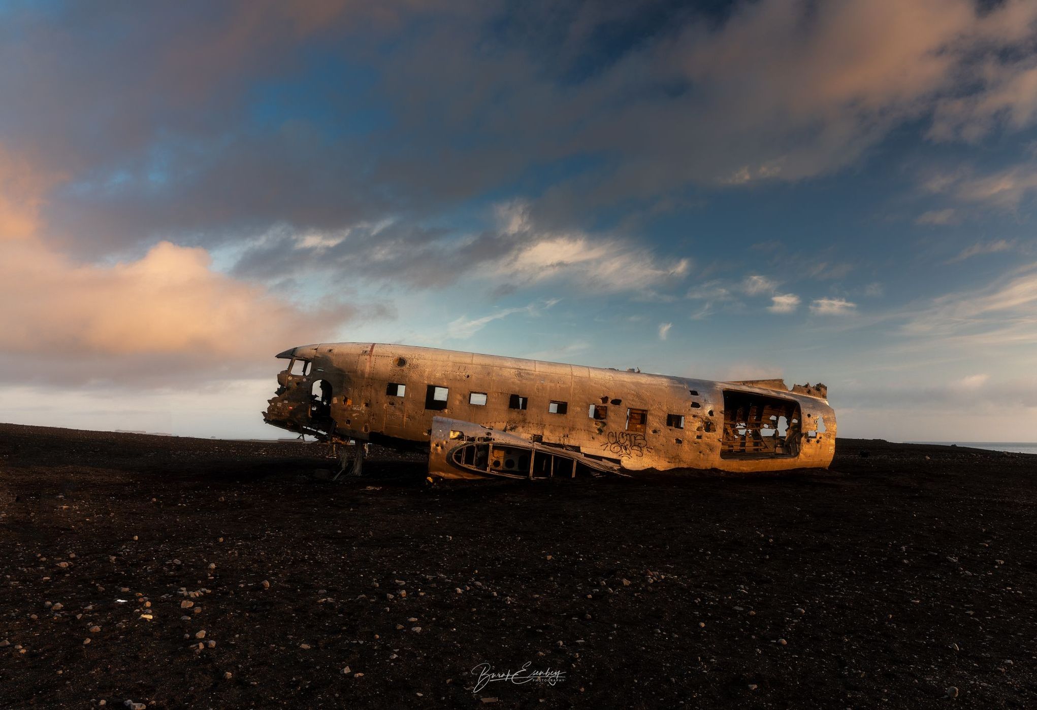 Solheimasandur Plance Wreck from the side, Iceland