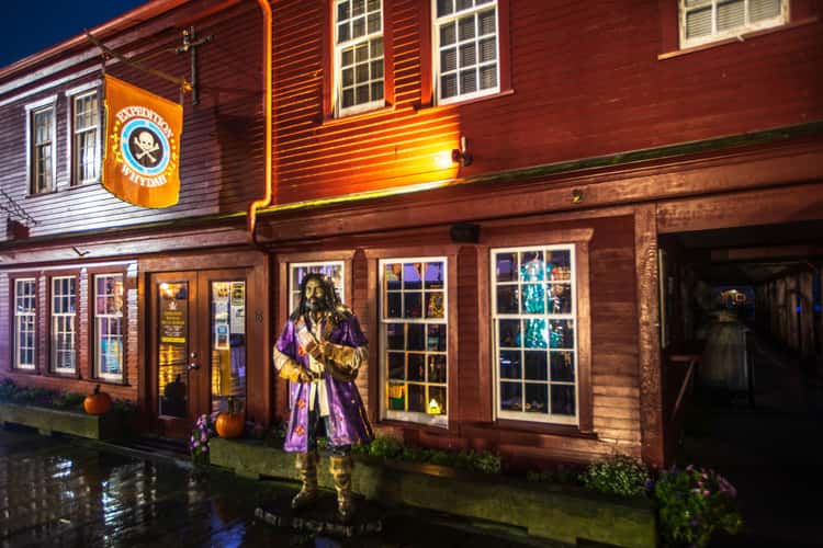 Expedition Whydha Pirate MacMillan Pier Provincetown