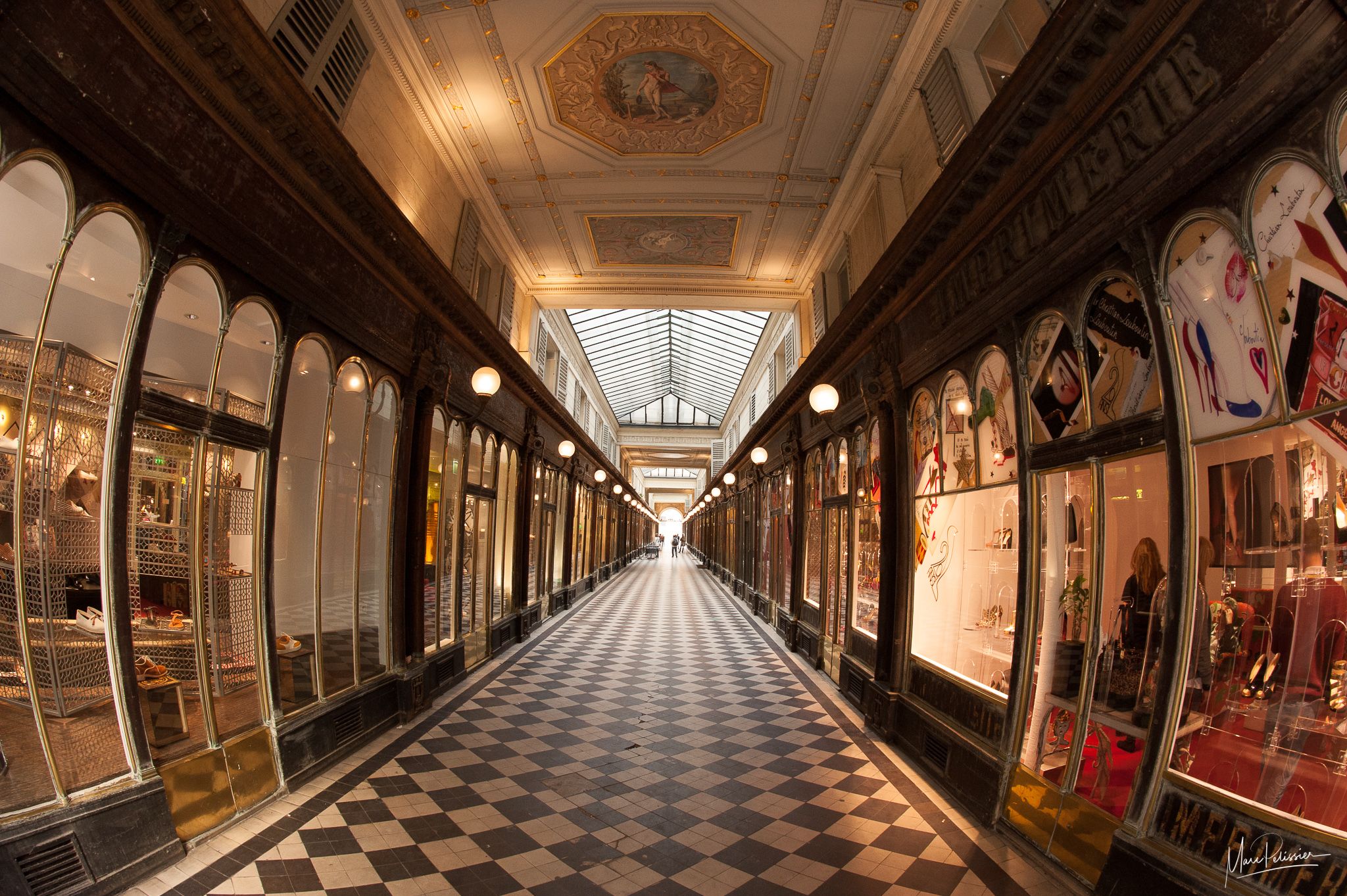 Galerie Véro-Dodat - Paris passage, France