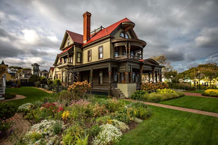 Historic home 87 Ocean Ave Oak Bluffs Martha's Vinyard