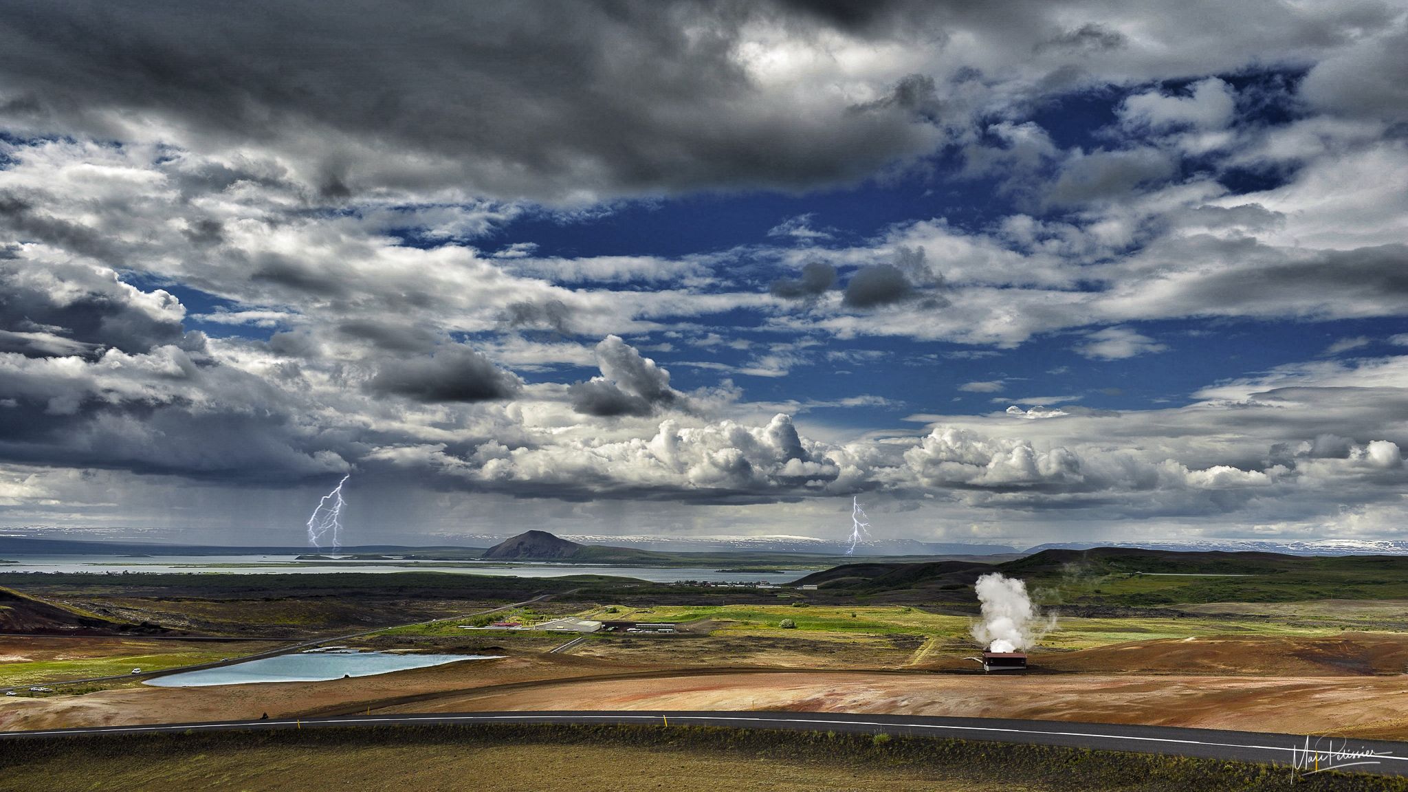 Lake myvatn overlook, Iceland