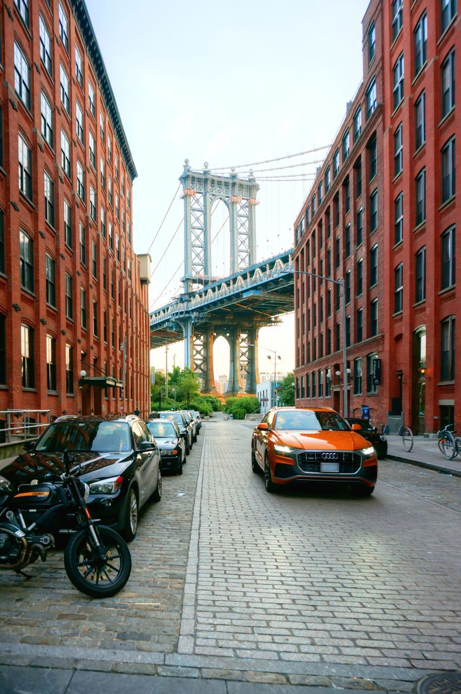 Manhattan Bridge from Washington St., New York City, USA