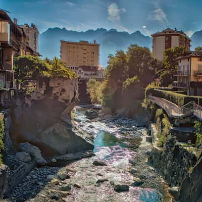 Passerella Lungomera, Italy