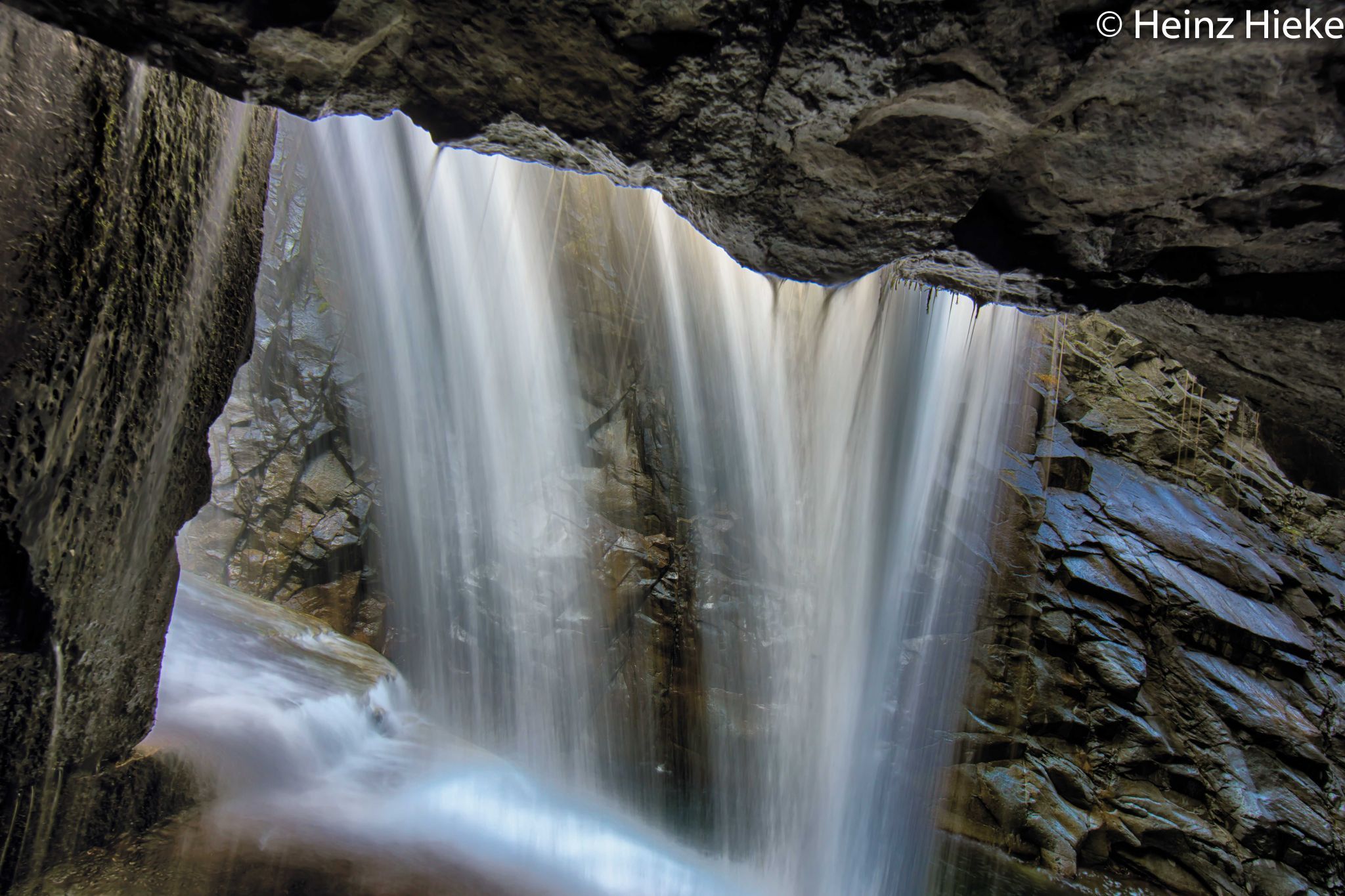 Roflafall, Switzerland