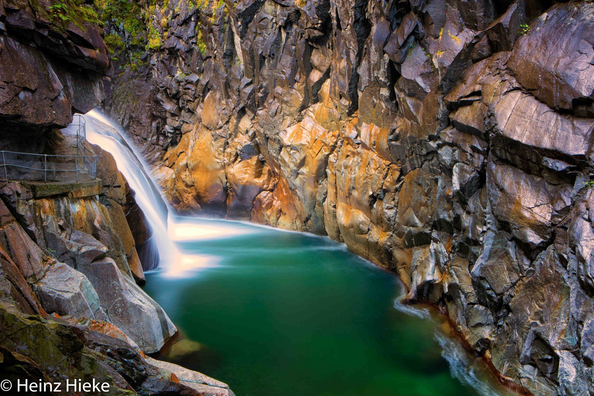 Roflafall, Switzerland