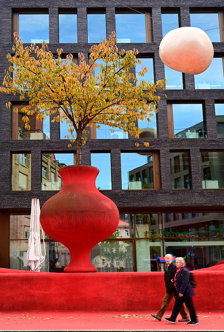 Roter Platz, Switzerland