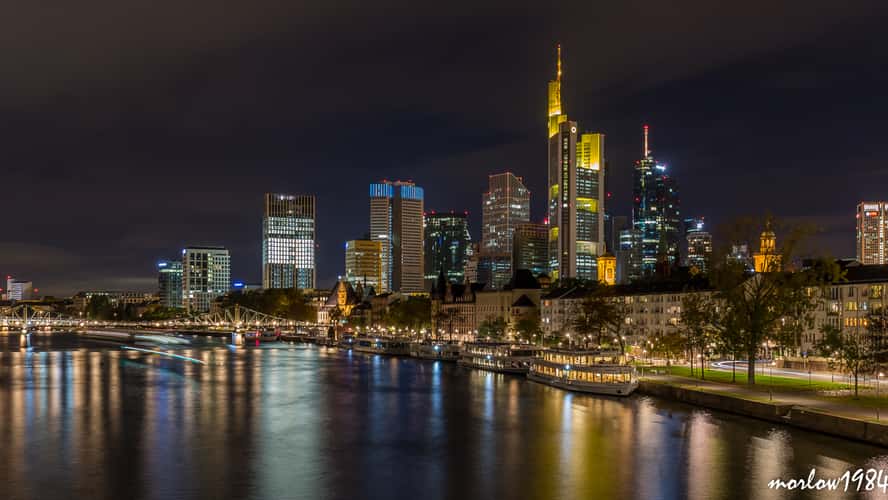 Skyline View at Alte Brücke, Frankfurt am Main