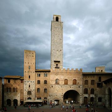Torre Rognosa, San Gimignano, Italy