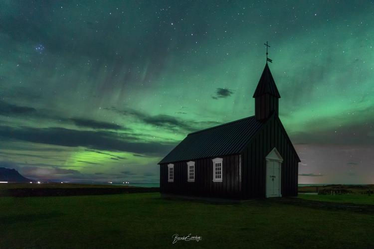Búðakirkja - The black church