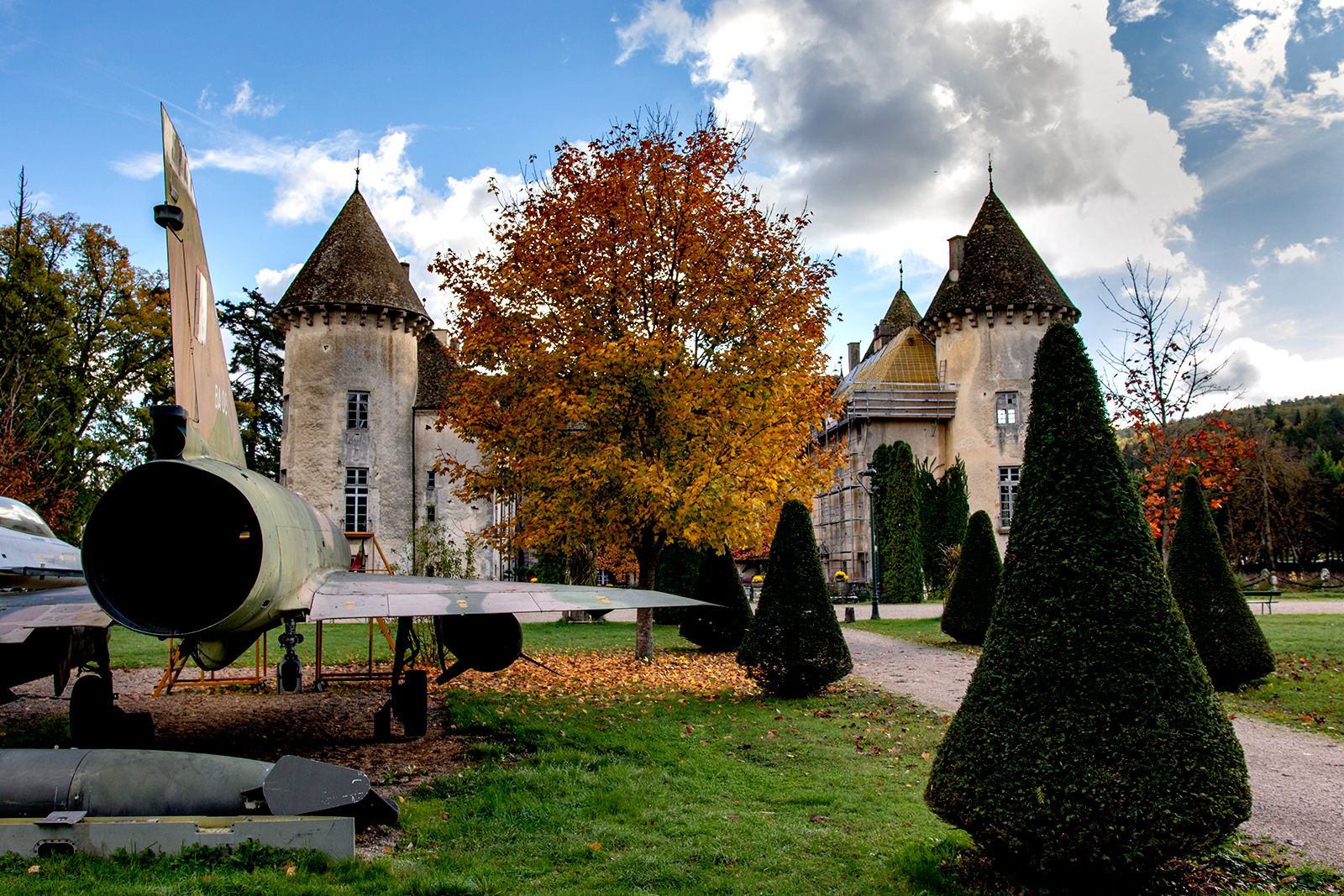 Chateau de Savigny - Fighter Jet Collection, France