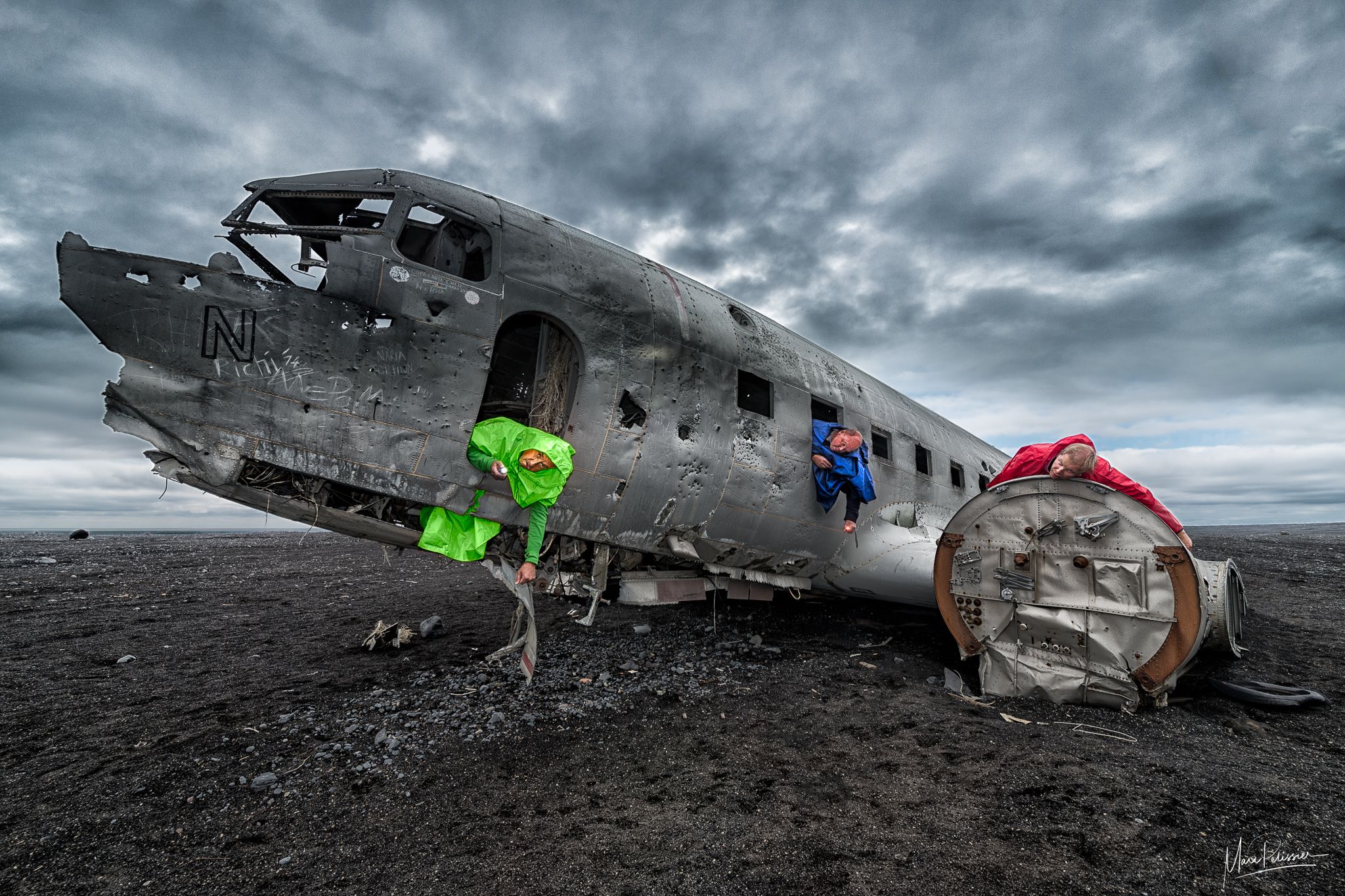 Solheimasandur Plance Wreck from the front, Iceland