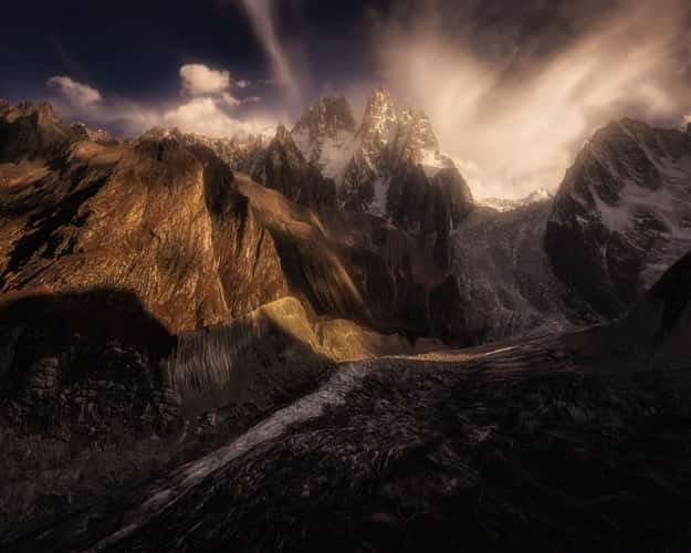 'Karaugom' Glacier