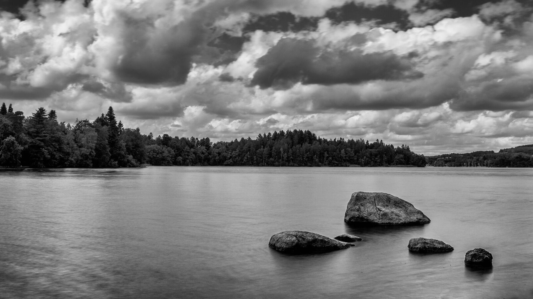 Lac des Settons, France