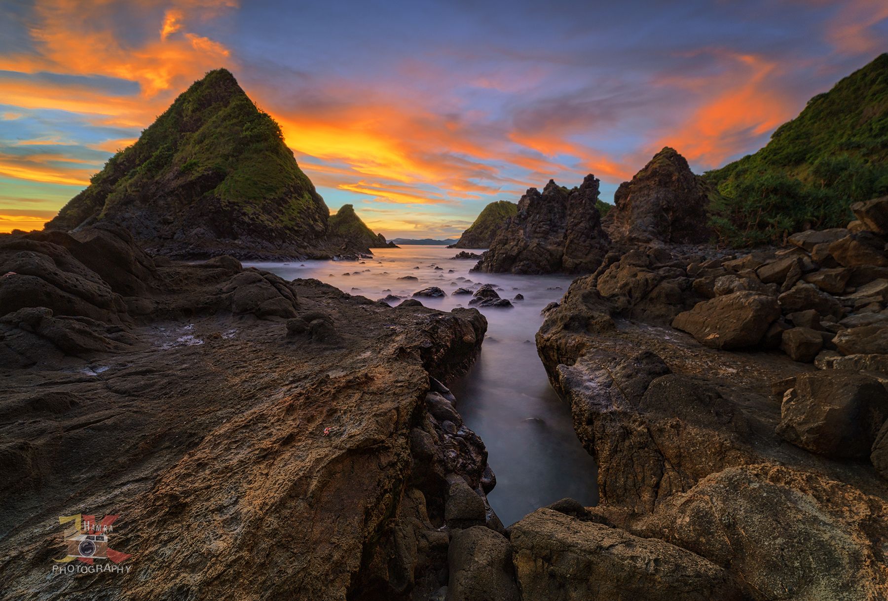 Lead to the Sea Telawas, Indonesia