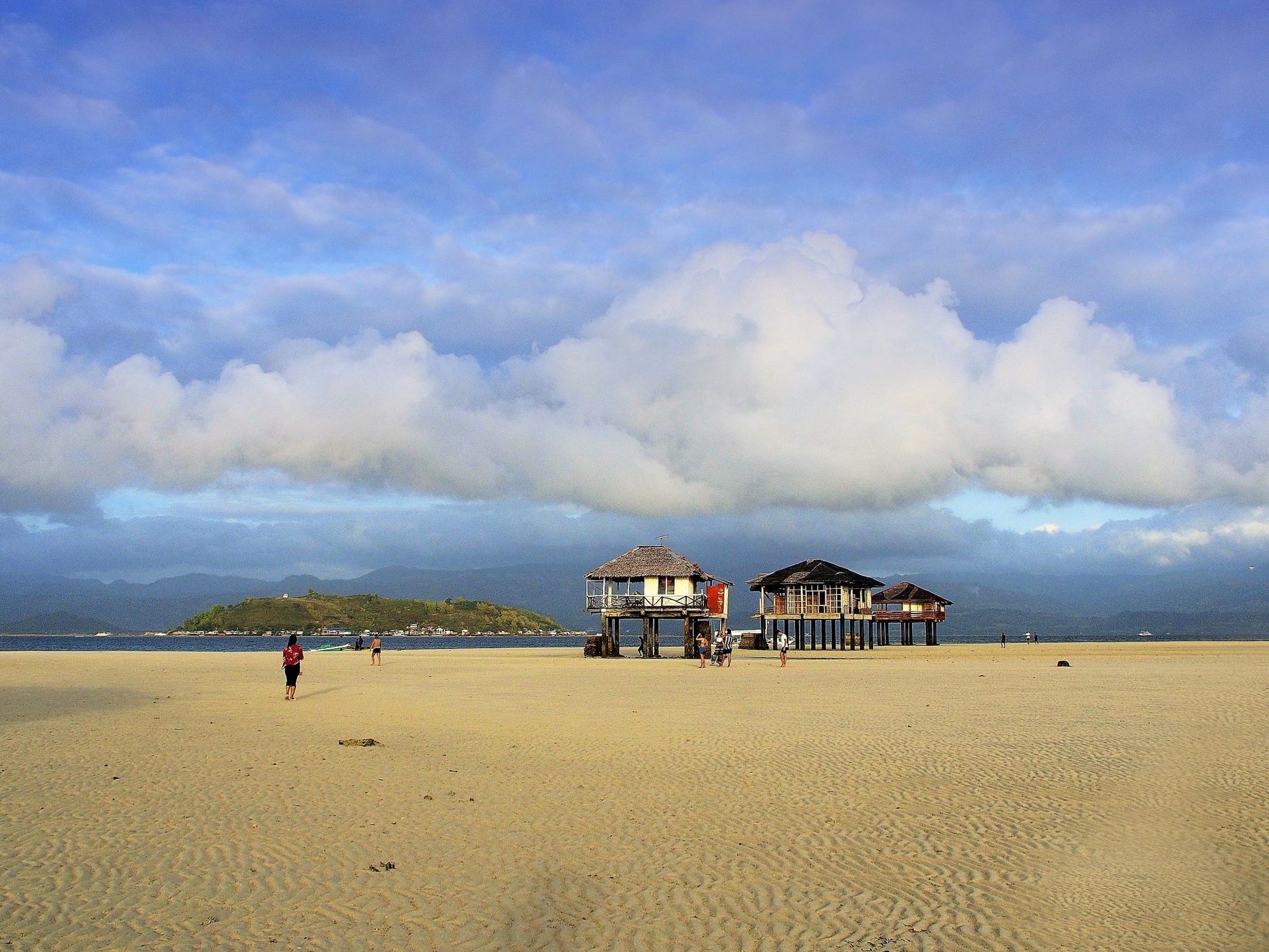 Manyujod Sandbar, Philippines