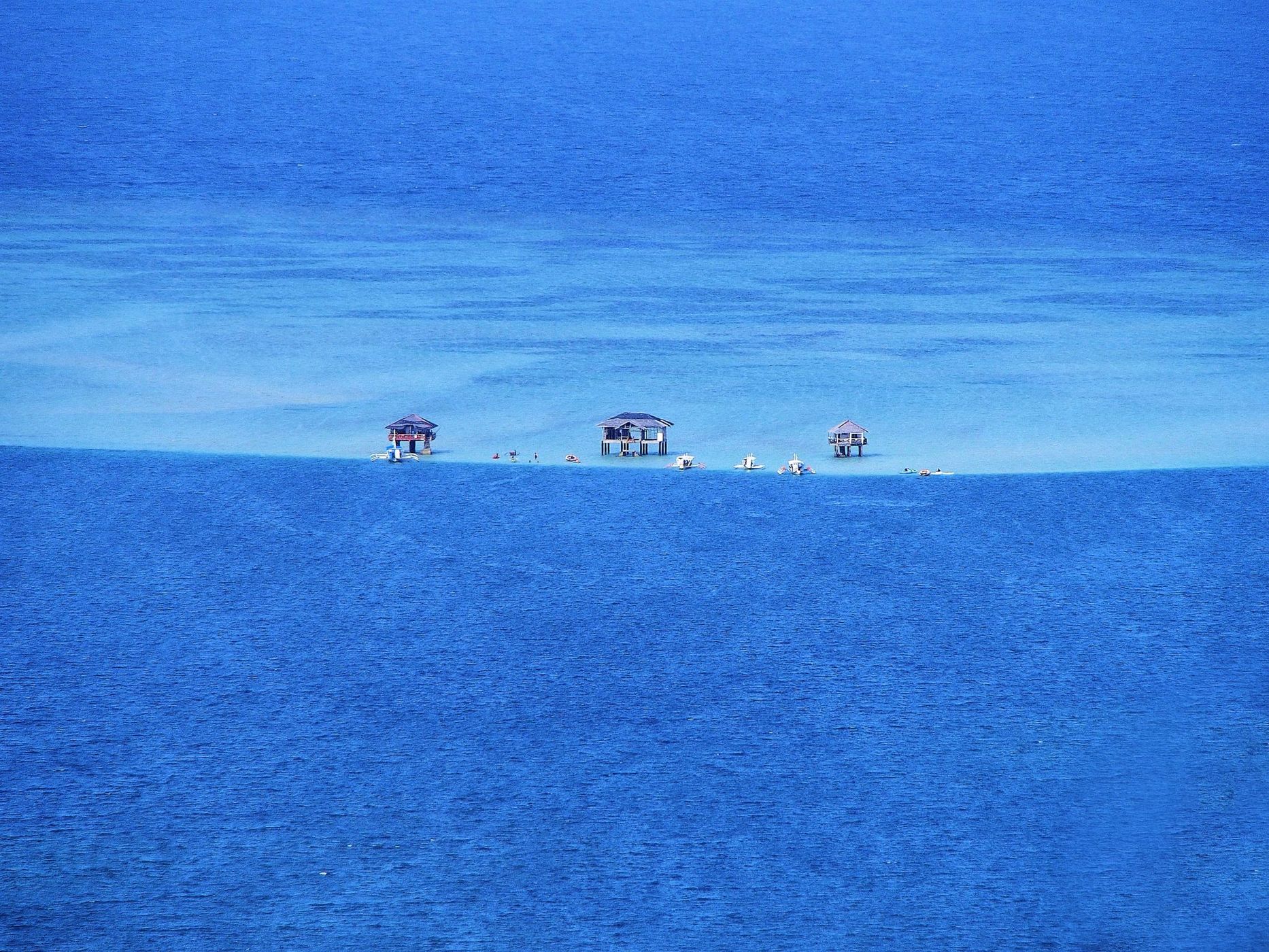 Manyujod Sandbar, Philippines