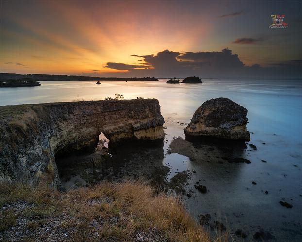 Sunset at Pink beach lombok