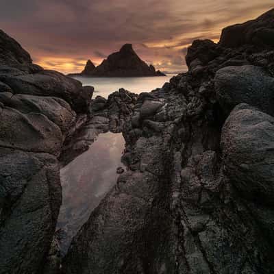 Telawas Rocks, Indonesia