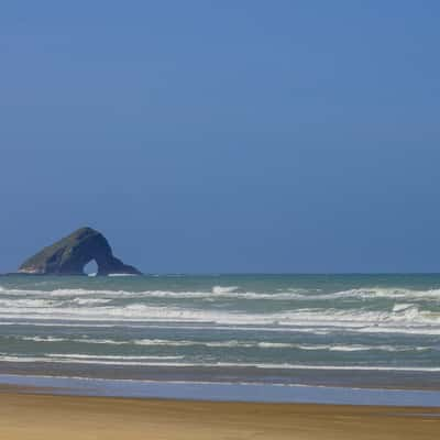 90 Mile Beach and Matapia Island, New Zealand